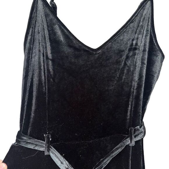 Forever 21 black Beloit jumpsuit medium - Picture 2 of 4